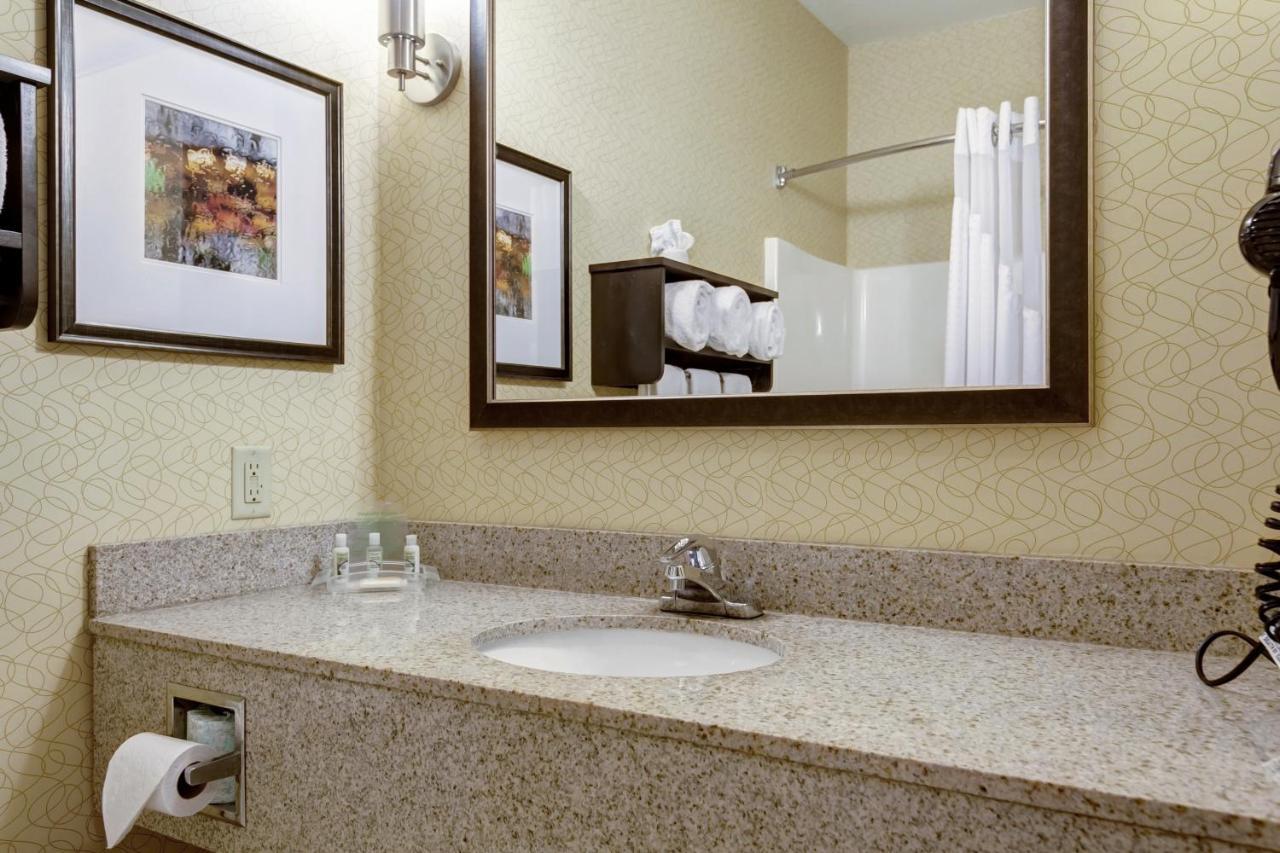 Holiday Inn Express And Suites Sikeston By Ihg Exteriör bild